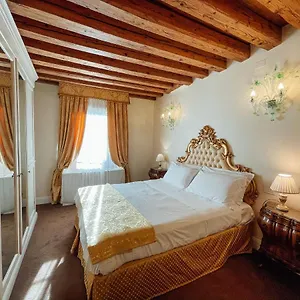Ai Savi Di Venice